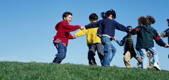 Kids playing on grass in circle.jpg